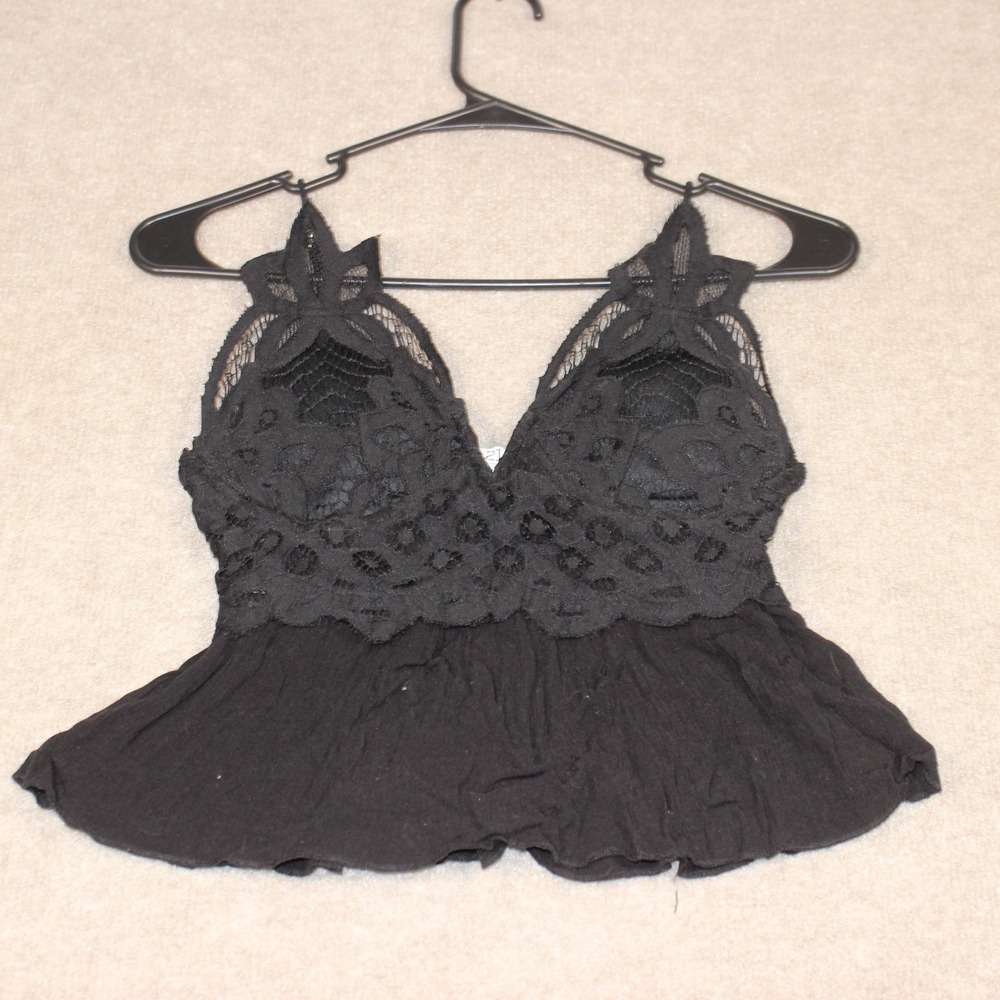 Rue21 Black Lace Peplum Cami Top Smocked Back Boho Sleeveless Small